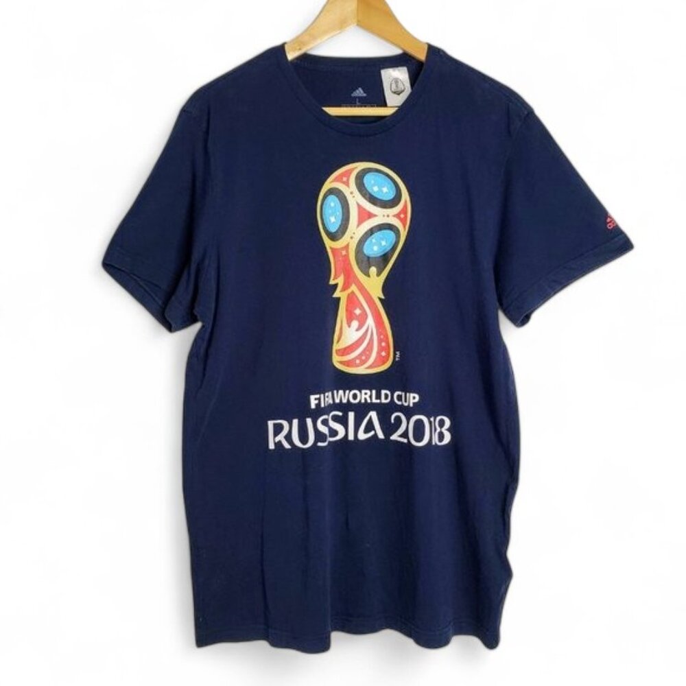 Adidas FIFA World Cup Russia 2018 Tee Shirt Men's Futbol Soccer Trophy 2018 L
